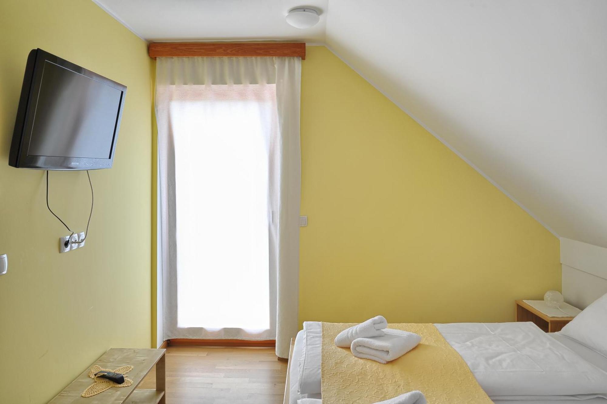 Farm Stay Jarc Vineyard Svecina Cameră foto