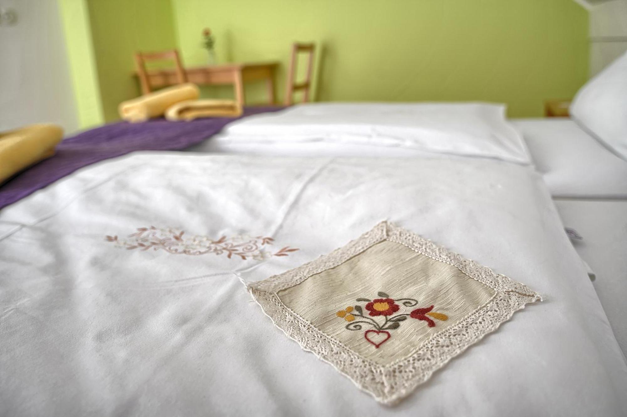 Farm Stay Jarc Vineyard Svecina Cameră foto