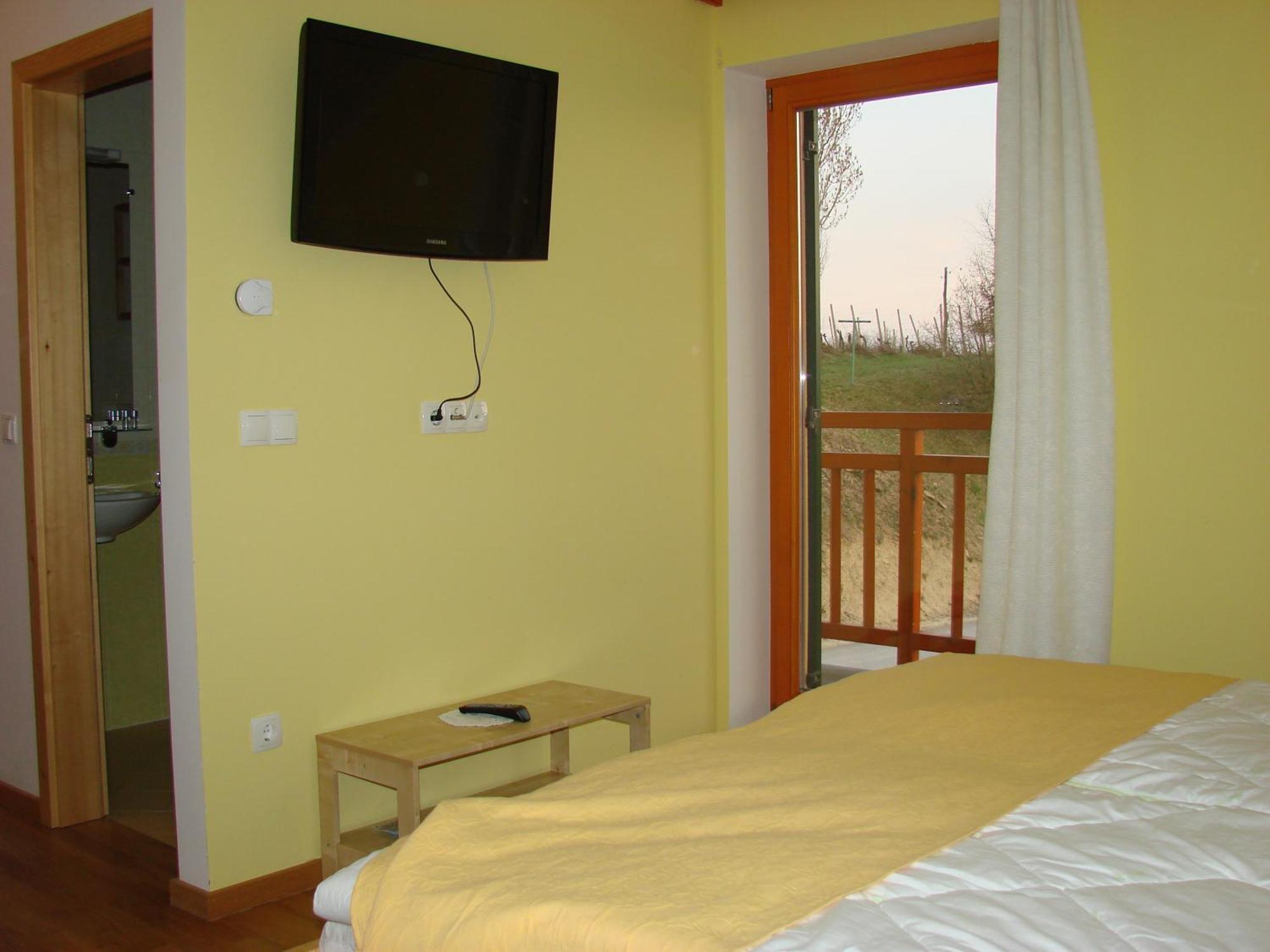 Farm Stay Jarc Vineyard Svecina Cameră foto